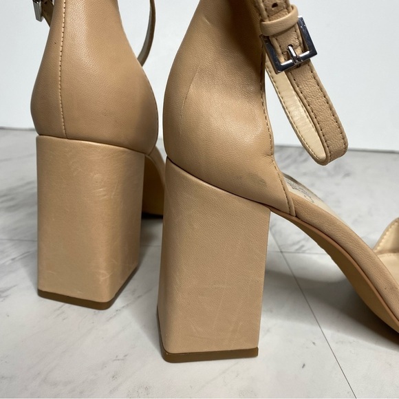 Vince Camuto Winderly Tan Leather Heeled Sandal 8.5 M - Picture 10 of 15